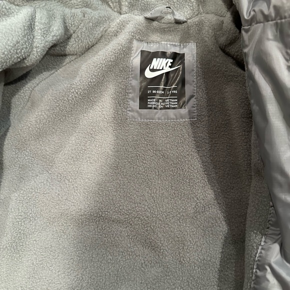 NWT Nike grey camo toddler boys fleece lined jacket with hoodie 2T - Picture 6 of 6